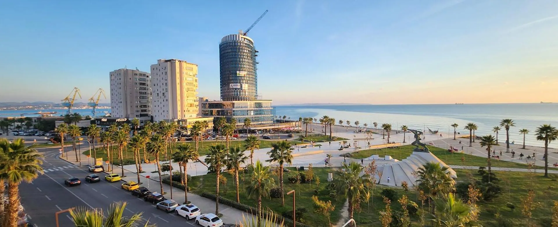 College Apartment Durrës